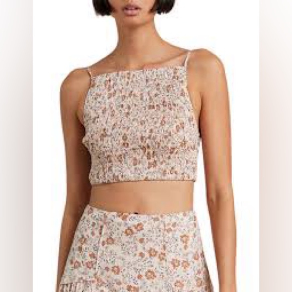NWT: BEC + BRIDGE
JANICE SHIRRED CROP TOP 💥